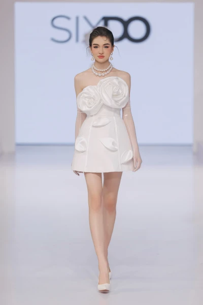 fashion-show 0753SIXDO WEDI FOTO KIENGCAN .jpeg